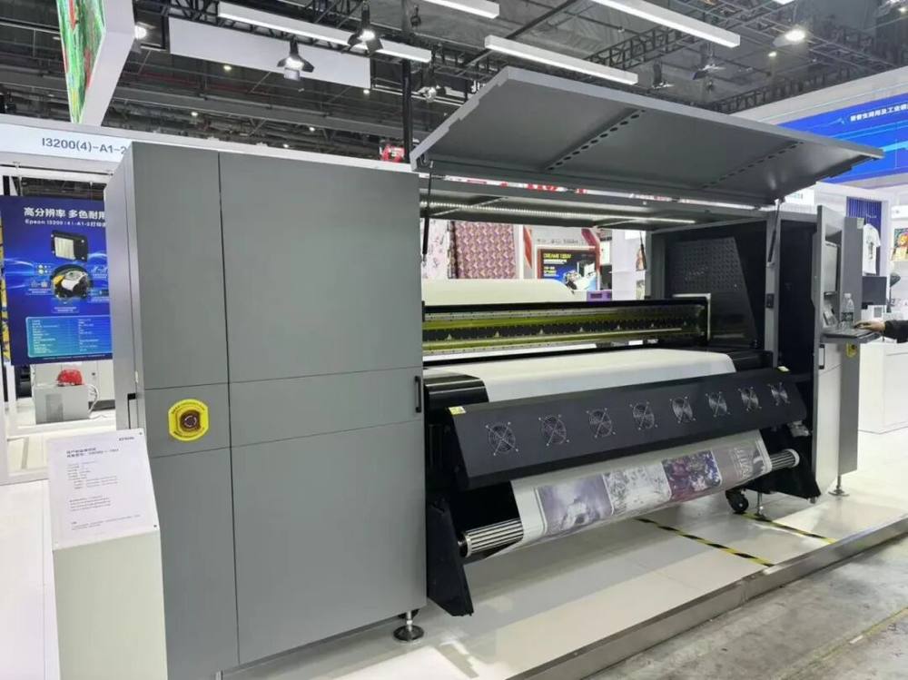 ��Ӳ��ʵ�����������Ϻ����ʹ�ӡչ����������ӡͷ�����豸��̬����